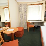 Hotel Leopold 3*