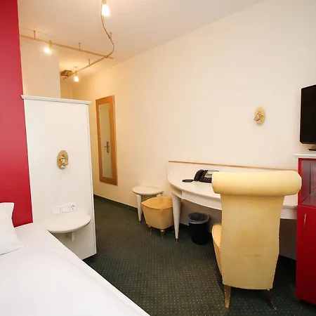 Hotel Leopold Monaco di Baviera